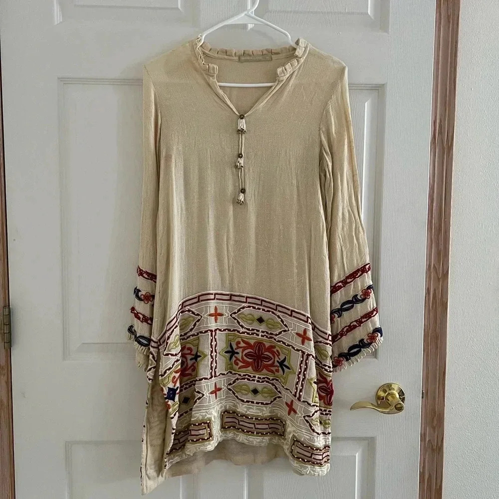 Elegant embroidered generation short shirt Indian Pakistani - Picture 3 of 9